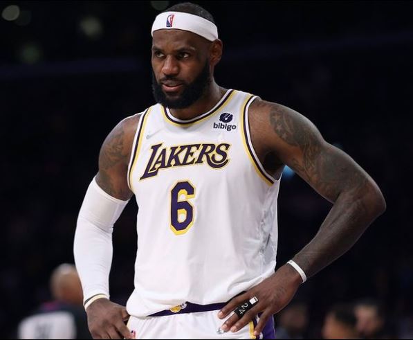 100 LeBron James Facts: How Much Money Does LeBron James Make, Have? Net Worth, Age, Height, Wife, Kids, Salary, Income