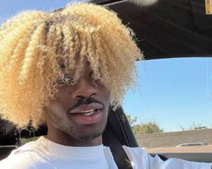 A Blonde New Look: Lil Nas X's Hairstyle | Photos