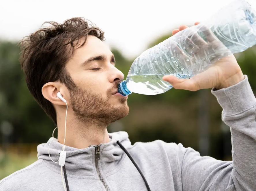Negative Effects Of Water For The Body: 5 Side Effects Of Drinking Too Much Water