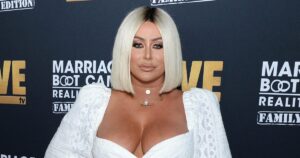 Are Aubrey O'Day's Pictures Real? TikToker Alleges Aubrey O'Day Steals Pictures Of Exotic Locations & Photoshops Herself In Them