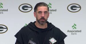 What Happened to Aaron Rodgers's Hair? NFL Fans Troll the QB on Twitter￼