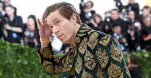 Is Shaun White In A Relationship and Who Has He Dated? His Current Girlfriend, Exes, Dating History￼