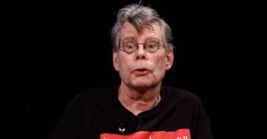 How Rich Is Stephen King? Author Stephen King's Net Worth, Salary, Forbes Fortune, Income, Earnings, Etc￼