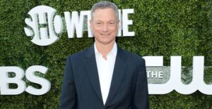 How Rich Is Gary Sinise? Actor Gary Sinise's Net Worth, Salary, Forbes Fortune, Income, and More￼