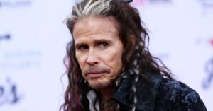 What Disease Does Steven Tyler Suffer From? Details On Aerosmith Star's Health Condition￼