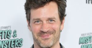 How Rich Is Tom Everett Scott? The Actor's Net Worth, Salary, Fortune, Income, and More￼