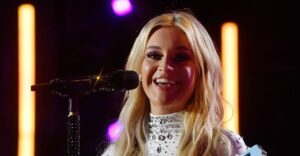 Is Kelsea Ballerini In A Relationship, Who Has She Dated? Her Current Boyfriend, Exes, Dating History￼