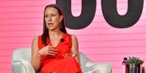 10 Fun Facts About Anne Wojcicki (23andMe CEO): Net Worth, Salary, Age, Parents, Sisters, Husband, Children, Bio, Wiki
