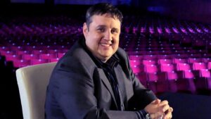 10 Fun Facts About Peter Kay: Net Worth, Age, Wife, Children, Tour, Cancer Illness, Weight Loss, Wiki, Bio