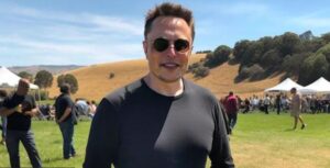 Elon Musk Makes Thousands In A Month From Twitter Subscriptions