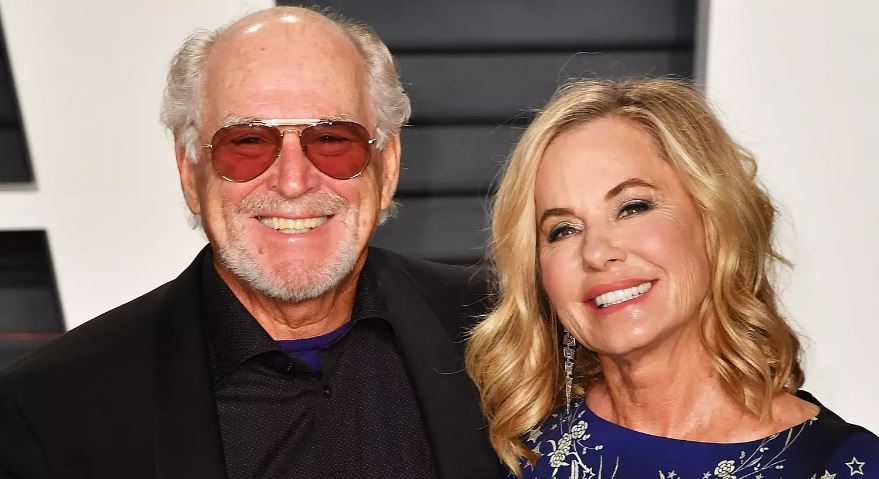 Jimmy Buffett's Married Wife: Meet His Spouse Jane Slagsvol and Ex-Partner Margie Washichek; Their Jobs, Ages